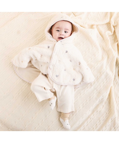 SLAP SLIP BABY(スラップスリップベビー)の「【お揃い】フード付き総柄刺しゅうもこもこボアマントベビー(50~90cm)(その他ベビーウェア・キッズ・オフホワイト/ピンク・FREE)」の18枚目の写真