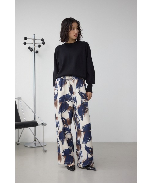AZUL by moussy(アズールバイマウジー)の「パッチポケットウエストイージーパンツ(スラックス・レディース・ブラック系その他/ブラック/ホワイト系その他/ブラウン・SMALL/MEDIUM)」の7枚目の写真