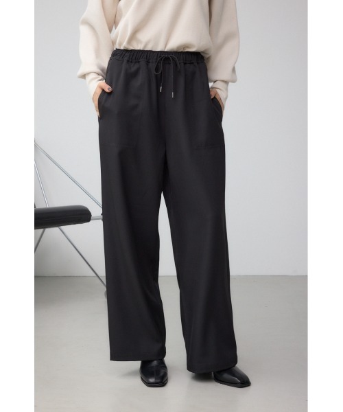 AZUL by moussy(アズールバイマウジー)の「パッチポケットウエストイージーパンツ(スラックス・レディース・ブラック系その他/ブラック/ホワイト系その他/ブラウン・SMALL/MEDIUM)」の15枚目の写真