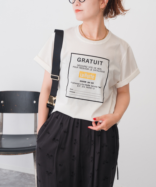 Spick & Span(スピックアンドスパン)の「《追加》La Hutte / ラ ユット ロゴTee(Tシャツ/カットソー・レディース・ホワイト系その他/ホワイト×ホワイト/ブラックミックス・FREE)」の2枚目の写真