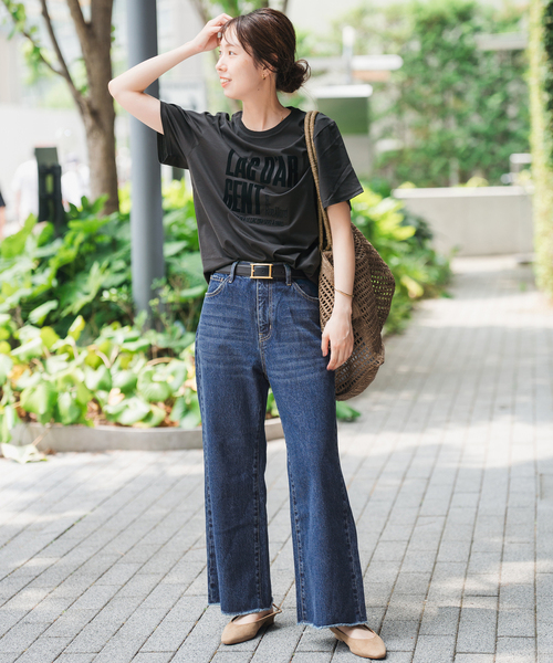 Spick & Span(スピックアンドスパン)の「《追加》La Hutte / ラ ユット ロゴTee(Tシャツ/カットソー・レディース・ホワイト系その他/ホワイト×ホワイト/ブラックミックス・FREE)」の4枚目の写真