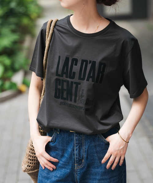 Spick & Span(スピックアンドスパン)の「《追加》La Hutte / ラ ユット ロゴTee(Tシャツ/カットソー・レディース・ホワイト系その他/ホワイト×ホワイト/ブラックミックス・FREE)」の6枚目の写真