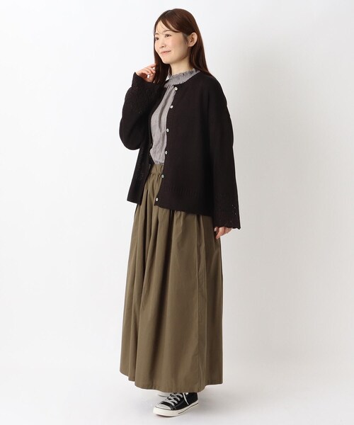 one'sterrace(ワンズテラス)の「袖透かし 柄編みカーディガン(カーディガン/ボレロ・レディース・オレンジ系その他5/ブラック系8/ベージュ系8/イエロー系8・02)」の14枚目の写真