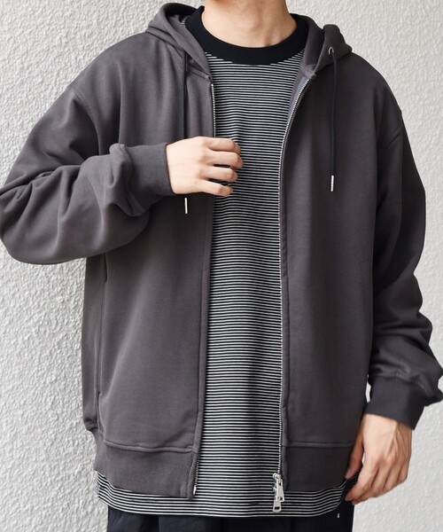 SHIPS any(シップス エニィ)の「SHIPS any: CLASSY バックタック スウェット ジップ パーカー◇(パーカー・メンズ・ブラック/ナチュラル/チャコールグレー・MEDIUM/LARGE)」の7枚目の写真