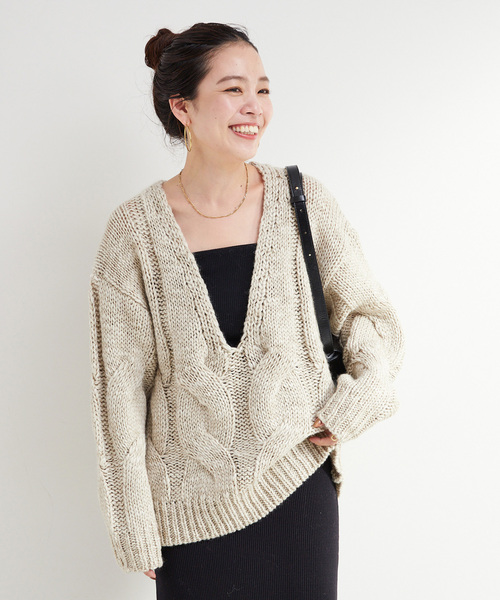 セール】手洗い可 / Vネックビックケーブルニット（ニット/セーター