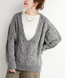 手洗い可 / Vネックビックケーブルニット