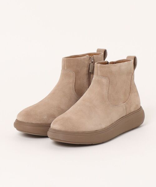 fitflop(フィットフロップ)の「iQ-COMFF SUEDE ZIP ANKLE BOOTS / iQ-COMFF スエード ジップ アンクル ブーツ(ブーツ・レディース・ブラック/ベージュ・25cm/24cm/23cm/22cm)」の2枚目の写真