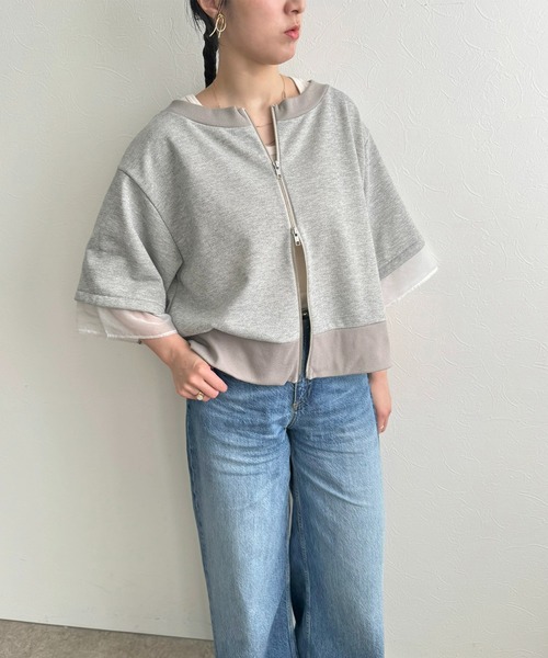 LHELBIE（レルビエ）の「ジップアップ2WAY裏毛トップス（その他トップス・レディース・ブラック/アイボリー/グレー・M）」の5枚目の写真