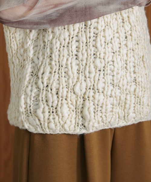 Bou Jeloud(ブージュルード)の「ハンドニットVベスト(ベスト・レディース・ブラック/グレー/オフホワイト・38)」の13枚目の写真