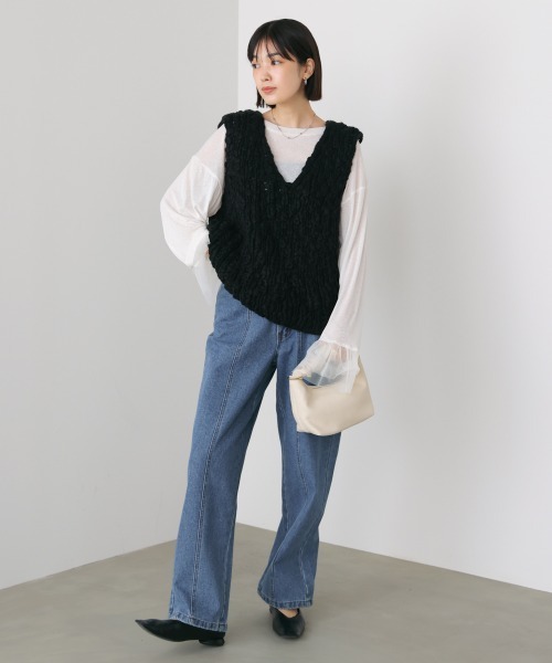 Bou Jeloud(ブージュルード)の「ハンドニットVベスト(ベスト・レディース・ブラック/グレー/オフホワイト・38)」の14枚目の写真