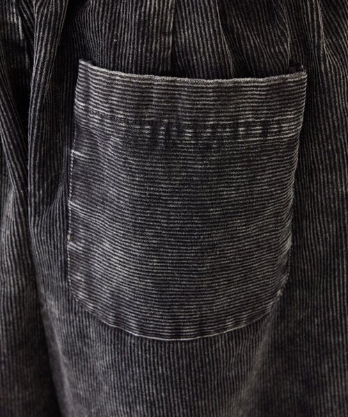 SOUNDSGOOOOD（サウンズグッド）の「【SOUNDS GOOOOD】製品染めコーデュロイベルテッドクロップドスケーターパンツ（その他パンツ・レディース・ブラック・ONE SIZE）」の15枚目の写真