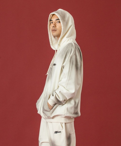 SPRAY DYED ZIP UP HOODED SWEATSHIRT（パーカー）｜XLARGE