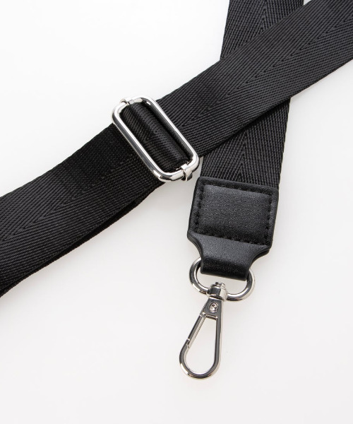 cache cache(カシュ カシュ)の「カシュカシュ cachecache / チャームセット付きナイロン2wayトートバッグ(トートバッグ・レディース・ブラック/アイボリー/ブラウン・FREE)」の10枚目の写真