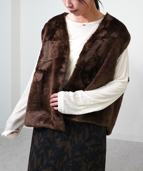 フェイクファーベスト（ベスト）｜gossara（ゴサラ）のファッション