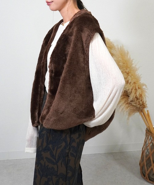 フェイクファーベスト（ベスト）｜gossara（ゴサラ）のファッション
