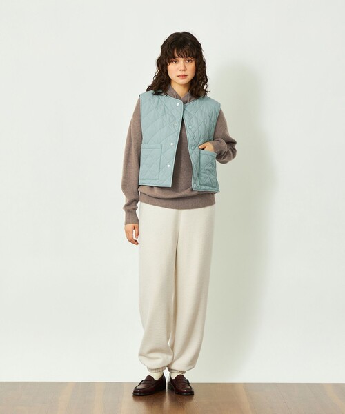 MACKINTOSH PHILOSOPHY（ﾏｯｷﾝﾄｯｼｭ ﾌｨﾛｿﾌｨｰ）の「GREY LABEL【FELTON VEST（フェルトンベスト）】（ベスト・レディース・ブラック/ブルー/オフホワイト・2）」の6枚目の写真