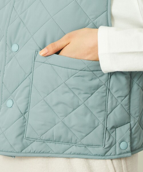 MACKINTOSH PHILOSOPHY（ﾏｯｷﾝﾄｯｼｭ ﾌｨﾛｿﾌｨｰ）の「GREY LABEL【FELTON VEST（フェルトンベスト）】（ベスト・レディース・ブラック/ブルー/オフホワイト・2）」の11枚目の写真