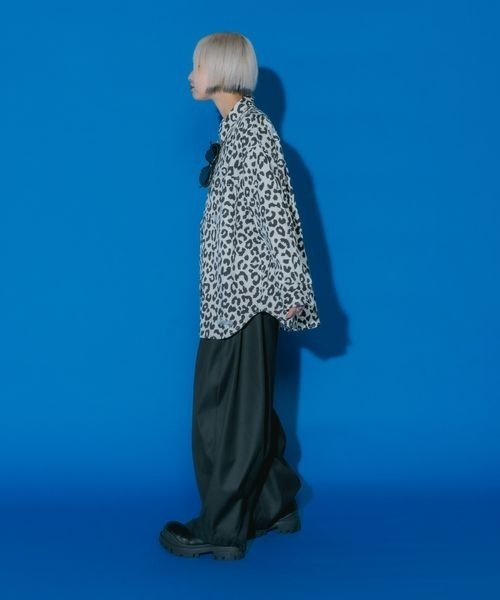 JEANASIS（ジーナシス）の「【みきのすけ企画】ライトオンスデニムシャツ/595523（シャツ/ブラウス・レディース・ブルー/ブラック/ホワイト系その他・FREE）」の8枚目の写真