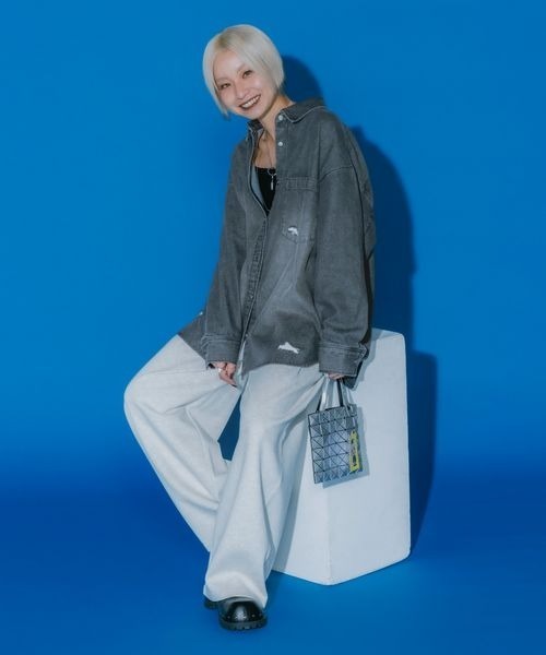 JEANASIS（ジーナシス）の「【みきのすけ企画】ライトオンスデニムシャツ/595523（シャツ/ブラウス・レディース・ブルー/ブラック/ホワイト系その他・FREE）」の15枚目の写真