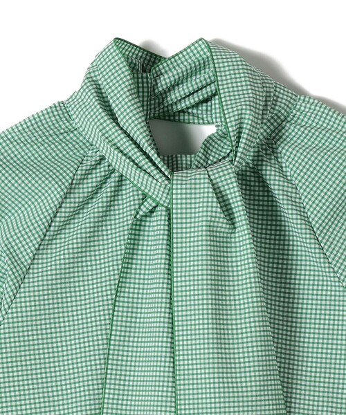 SHIPS(シップス)の「SHIPS Primary Navy Label:ストレッチ ギンガム ボウタイ ブラウス(シャツ/ブラウス・レディース・グリーン/ブラック/ネイビー・ONE SIZE)」の6枚目の写真