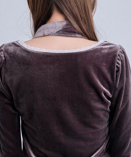 OLIVE des OLIVE（オリーブデオリーブ）の「タイ付きベロアトップス（Tシャツ/カットソー・レディース・ブラウン/ピンク/ブラック・FREE）」の16枚目の写真
