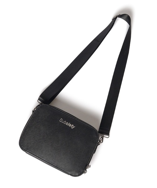 Subciety（サブサエティ）の「Leather shoulder bag（ショルダーバッグ・メンズ・ブラック/レッド・FREE）」の5枚目の写真