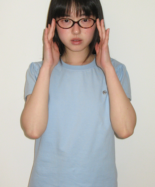RONRON(ロンロン)の「PUFF SHIRRING SHORT SLEEVE T SHIRT SOFT BLUE(Tシャツ/カットソー・レディース・その他・FREE)」の4枚目の写真