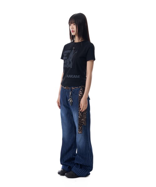 AAKAM(アーカム)の「Striped Flare Denim Pants (Blue)(デニムパンツ・レディース・その他・1/2)」の4枚目の写真