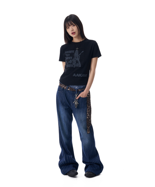 AAKAM(アーカム)の「Striped Flare Denim Pants (Blue)(デニムパンツ・レディース・その他・1/2)」の7枚目の写真