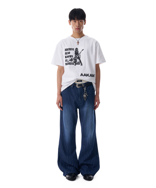AAKAM(アーカム)の「Striped Flare Denim Pants (Blue)(デニムパンツ・レディース・その他・1/2)」の9枚目の写真
