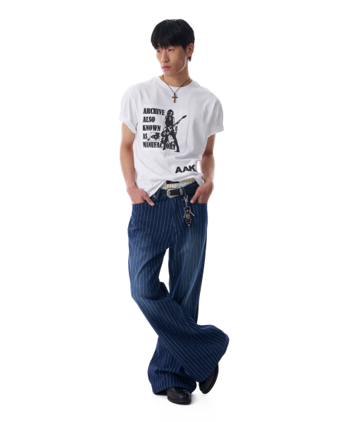 AAKAM(アーカム)の「Striped Flare Denim Pants (Blue)(デニムパンツ・レディース・その他・1/2)」の11枚目の写真