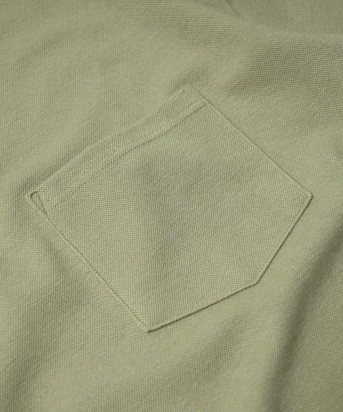 FRIZMWORKS（フリズムワークス）の「COLLAR LAYERED PIQUE SHIRT _ LIGHT KHAKI（ポロシャツ・レディース・その他・LARGE）」の4枚目の写真