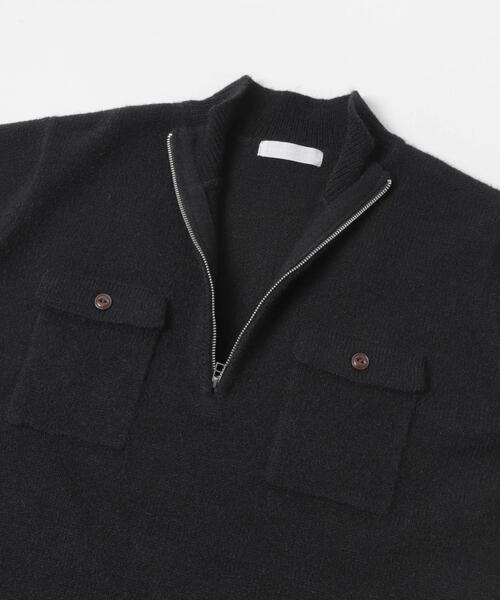 SENSE OF PLACE by URBAN RESEARCH(センスオブプレイスバイアーバンリサーチ)の「『洗濯可』ダブルポケットハーフジップニット(ニット/セーター・メンズ・ブラック/グレー・LARGE/MEDIUM)」の4枚目の写真