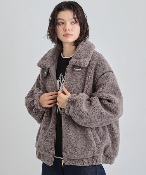 THE SHOP TK （ザ ショップ ティーケー ）の「マシュマロタッチ ボアボンバージャケット（ブルゾン・レディース・チャコールグレー/ナチュラル・12/13）」の2枚目の写真