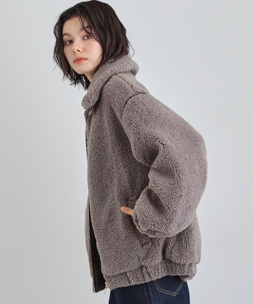 THE SHOP TK （ザ ショップ ティーケー ）の「マシュマロタッチ ボアボンバージャケット（ブルゾン・レディース・チャコールグレー/ナチュラル・12/13）」の3枚目の写真