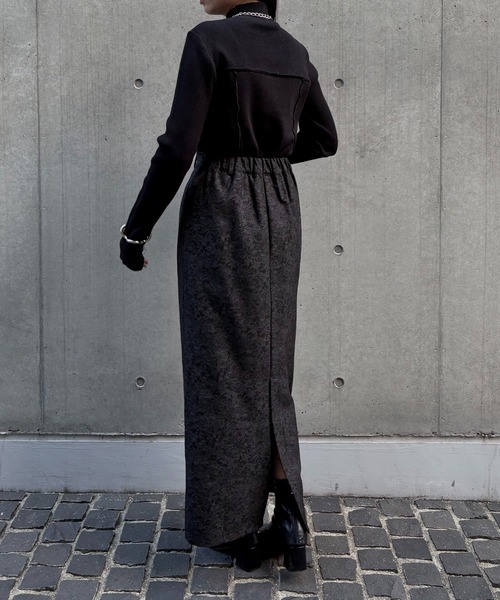 &g'aime(アンジェム)の「【&g'aime 】花柄タイトスカート Floral Tight Skirt(スカート・レディース・グレー/ブラック・FREE)」の15枚目の写真