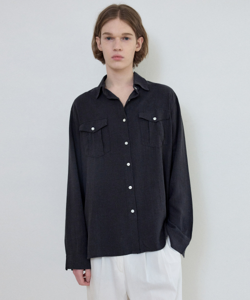 WEDNESDAY OASIS（ウェンズデーオアシス）の「フレンチツーポケットリネンシャツ_NAVY(WC25-SH03)（シャツ/ブラウス・メンズ・ネイビー・MEDIUM/LARGE）」の3枚目の写真