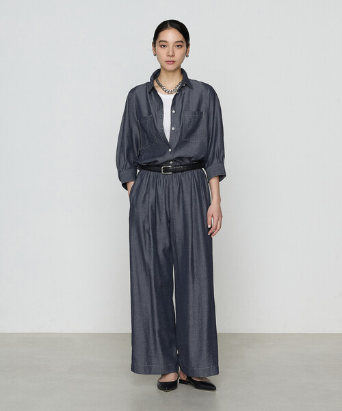 Gabardine K.T(ギャバジンケーティー)の「〔 +サイズ 〕 オトナシャンブレー たっぷりシャツ(シャツ/ブラウス・レディース・ブルー/ネイビー・13号)」の3枚目の写真