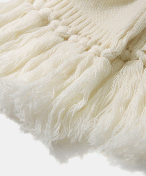 Diamond Layla（ダイアモンドレイラ）の「Baby Alpaca & Ramswool Tassel Muffler M7 Pure Ivory（マフラー・レディース・その他・ONE SIZE）」の3枚目の写真