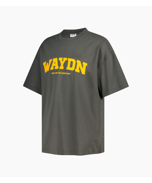 WAYDN(ウェイドゥン)の「ラウンディングロゴオーバーサイズ半袖カーキ(Tシャツ/カットソー・メンズ・その他・SMALL/X-LARGE/XX-LARGE/LARGE/MEDIUM)」の2枚目の写真