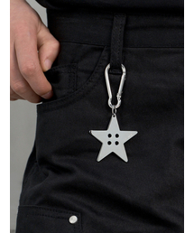 HAWHA（ハワ）の「Star Button Keyring（キーケース/キーアクセサリー）」