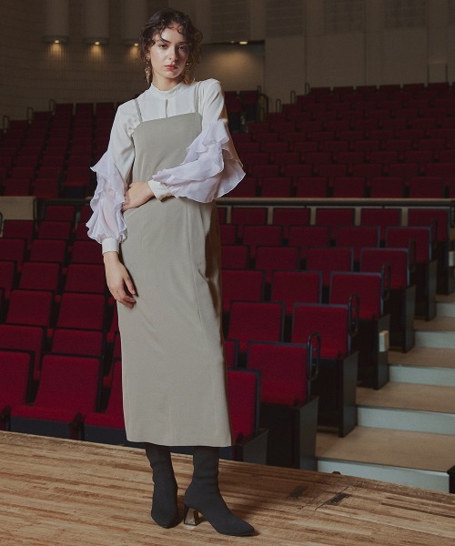 Callarus（カラルス）の「<単品>ラッフルデザイン袖ブラウス〔Callarus〕（シャツ/ブラウス・レディース・ブラック/オフホワイト・S/M/L/LL/3L）」の7枚目の写真