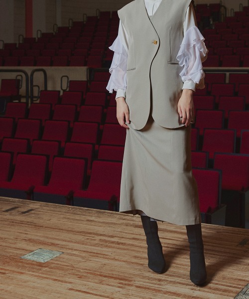 Callarus（カラルス）の「<単品>ラッフルデザイン袖ブラウス〔Callarus〕（シャツ/ブラウス・レディース・ブラック/オフホワイト・S/M/L/LL/3L）」の10枚目の写真