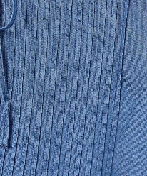 BABYLONE(バビロン)の「ピンタックデニムシャツ(シャツ/ブラウス・レディース・ダークブルー/ブルー・フリー)」の5枚目の写真