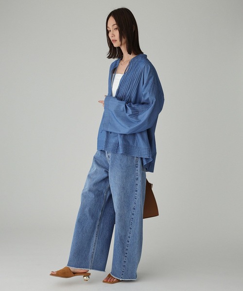 BABYLONE(バビロン)の「ピンタックデニムシャツ(シャツ/ブラウス・レディース・ダークブルー/ブルー・フリー)」の21枚目の写真