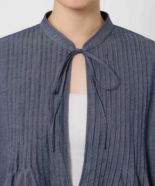 BABYLONE(バビロン)の「ピンタックデニムシャツ(シャツ/ブラウス・レディース・ダークブルー/ブルー・フリー)」の10枚目の写真