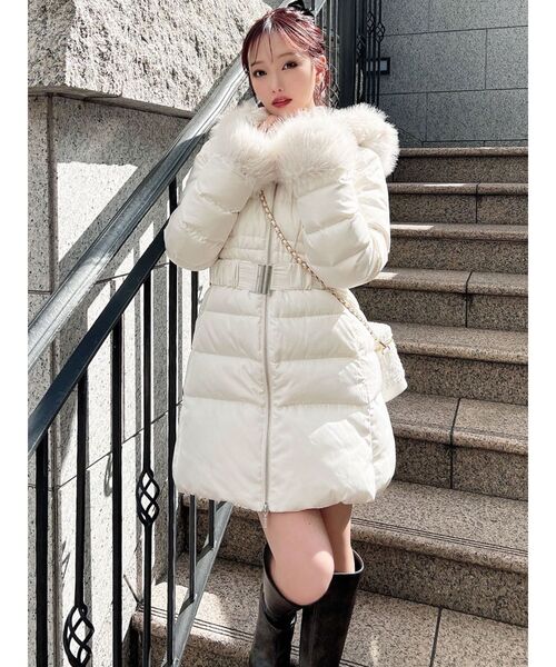 RESEXXY(リゼクシー)の「【追加生産分】フード付きダウンコート(その他アウター・レディース・ブラック/ホワイト・MEDIUM/SMALL)」の9枚目の写真