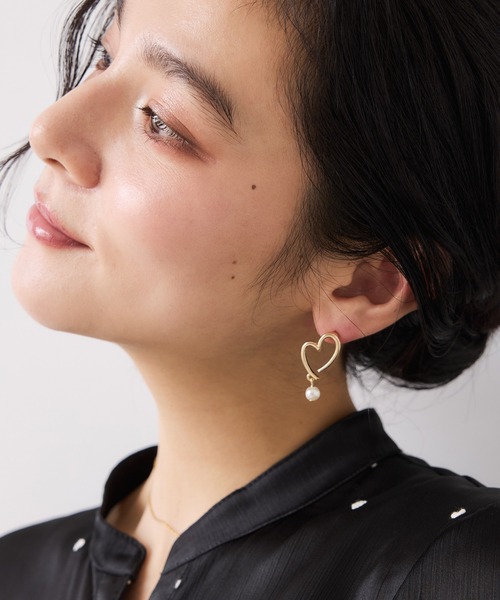 VIS（ビス）の「揺れパールハートピアス（ピアス（両耳用）・レディース・シルバー/ゴールド・FREE）」の5枚目の写真