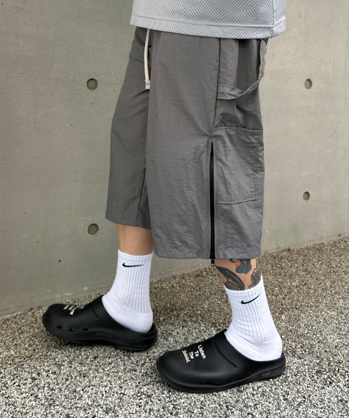 CLACO(クラコ)の「ナイロンサイドジッパーカーペンターバミューダパンツ(グレー)(その他パンツ・メンズ・その他・FREE)」の1枚目の写真