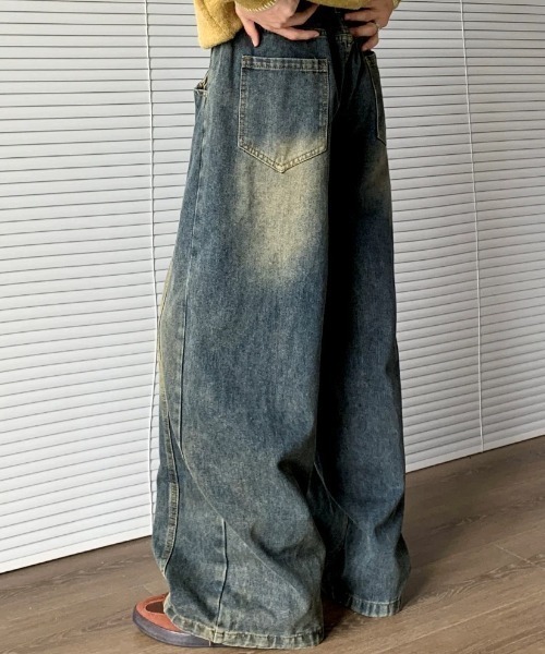 CELENA BEATS（セレナビーツ）の「ヴィンテージ ライク バック ピーキング ワイド デニム（デニムパンツ・メンズ・ライトブルー/ブルー・L/M）」の13枚目の写真